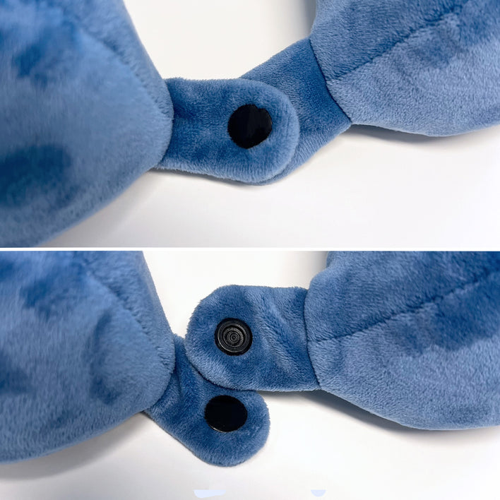 Easy click button that help you fix the position when using the super sleeper pro travel pillow.